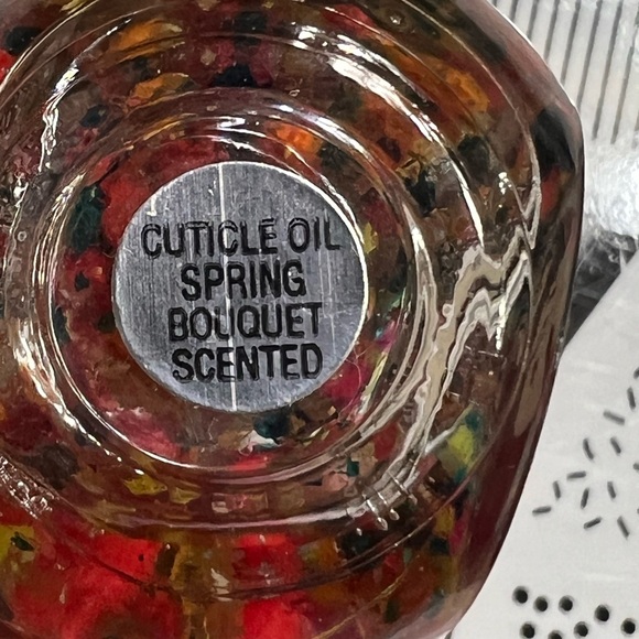 Island Girl Cuticle Oil - Picture 4 of 4